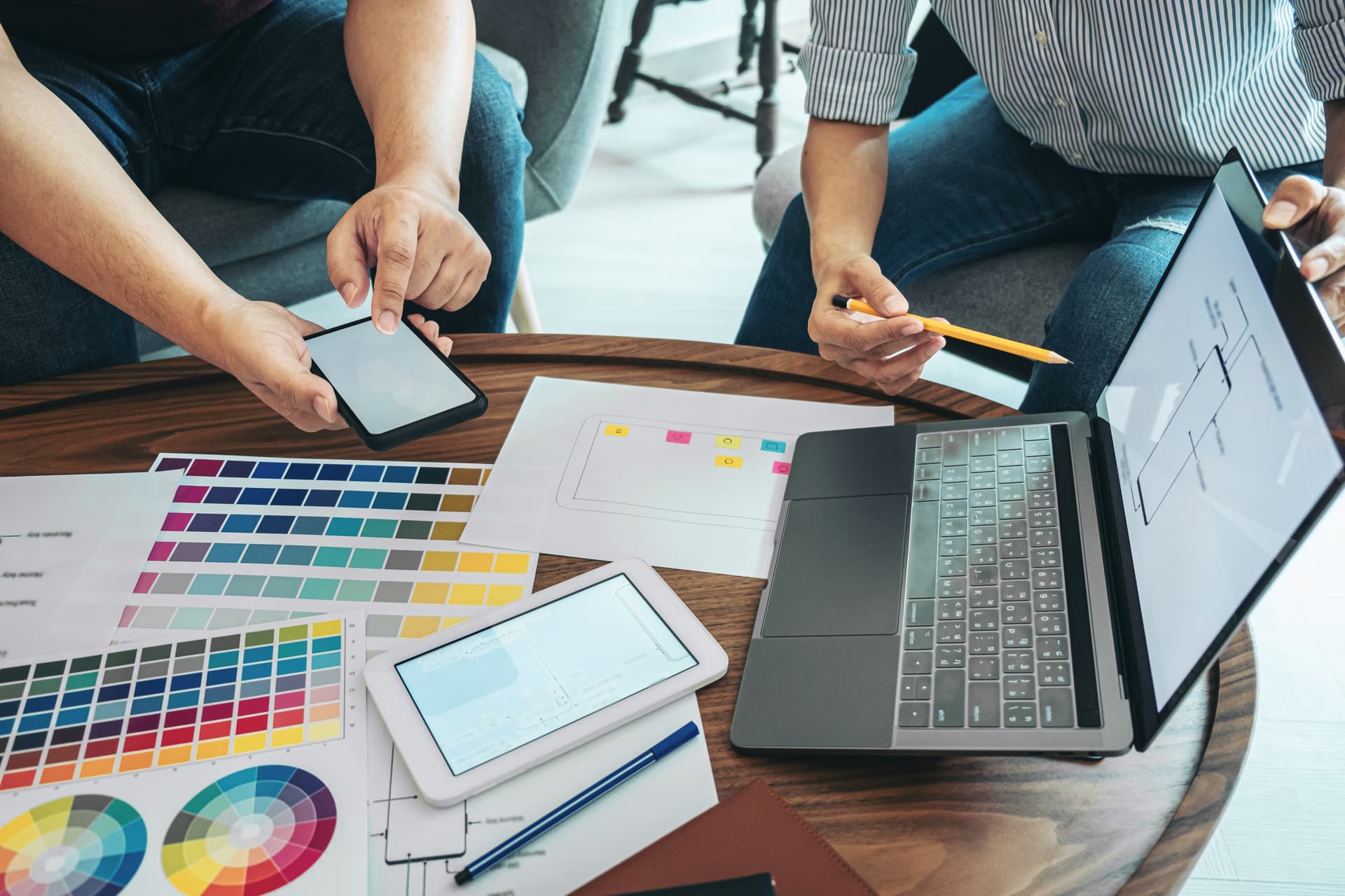 Membangun Brand Identity yang Berkesan di Era Digital